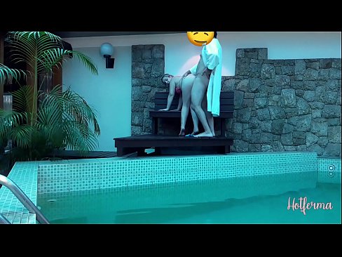 ❤️ Tus thawj coj caw tus tub txib mus rau hauv lub pas dej, tab sis tsis tuaj yeem tiv taus kub ❤️  Russian porn  ntawm porn hmn.allo-sex.ru ❌❤ Ib
